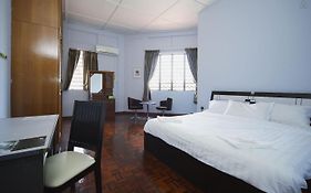 Hin Loi Guesthouse
